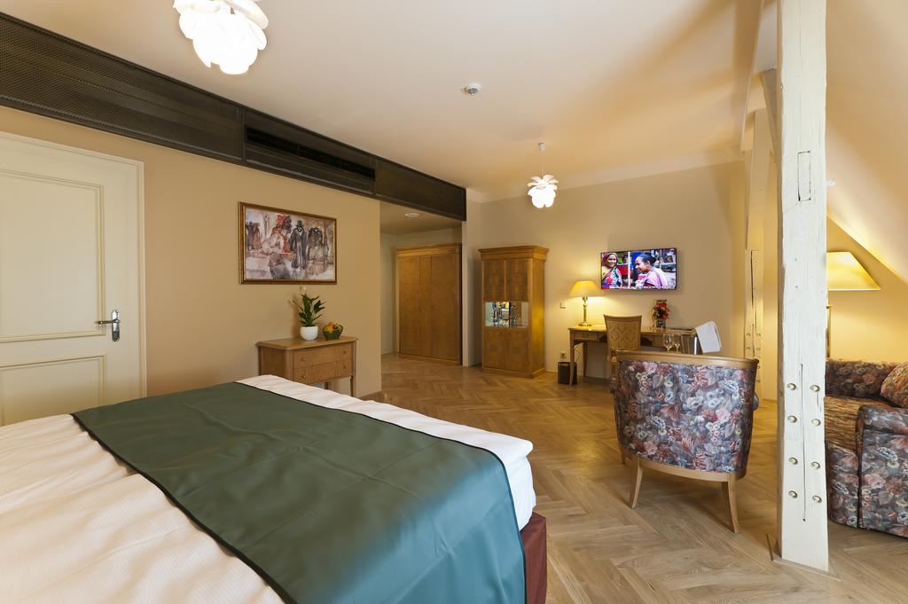 קרלובי וארי Grandhotel Ambassador Narodni Dum חדר תמונה