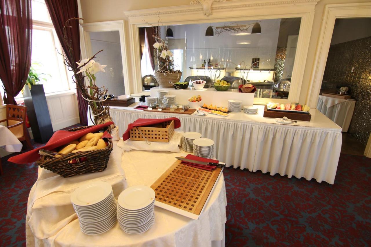 קרלובי וארי Grandhotel Ambassador Narodni Dum מראה חיצוני תמונה